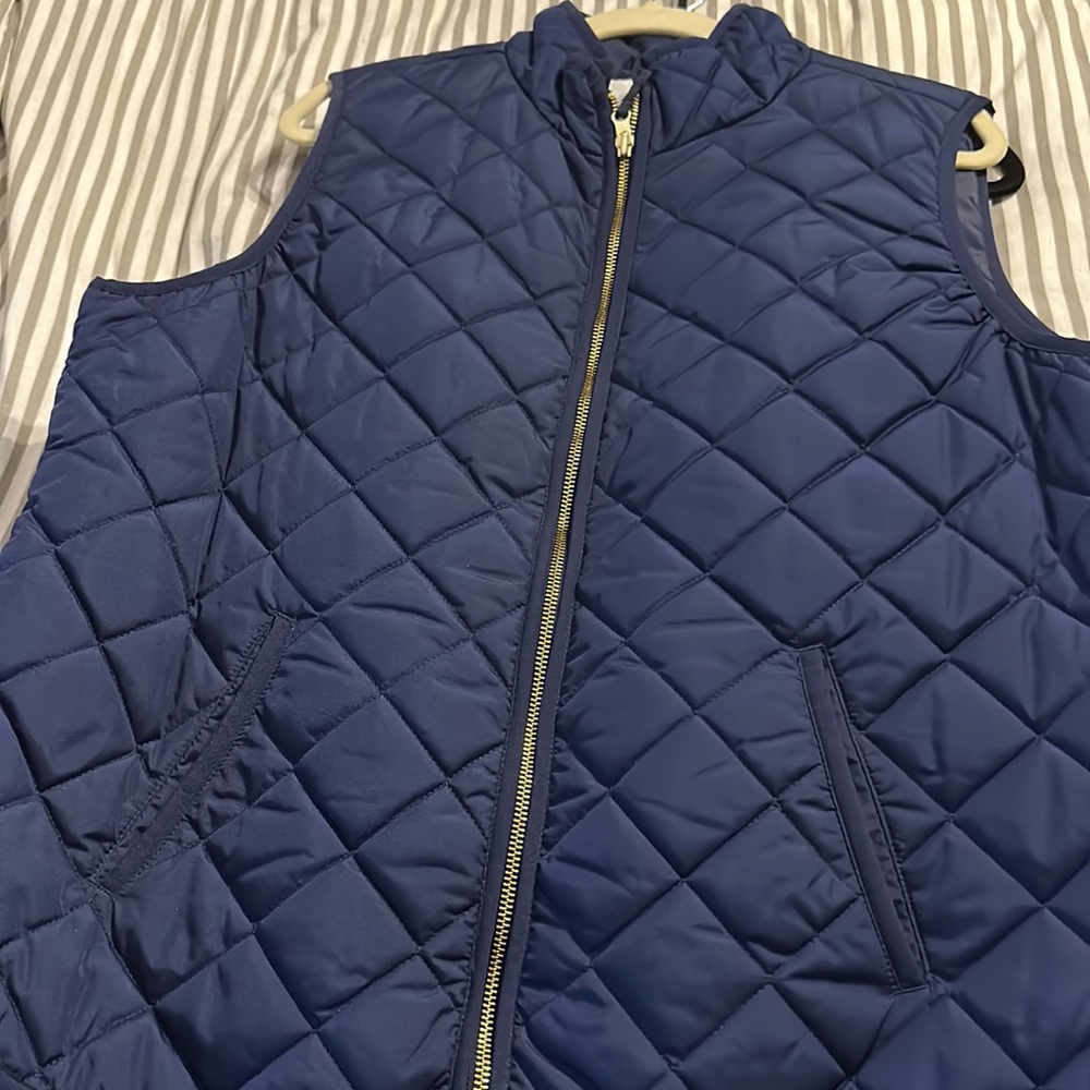 Old navy quilted vest